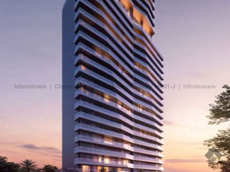 Apartamento em Royal Park