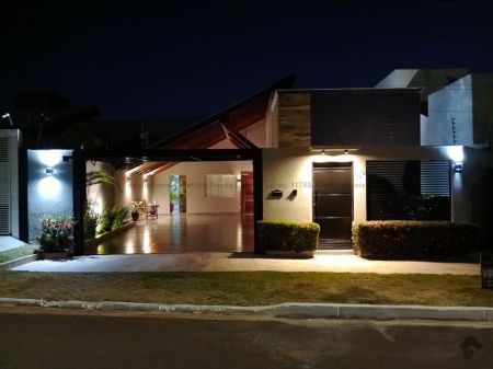 Casa-Térrea em Vila Morumbi