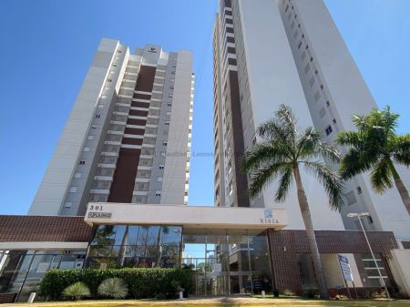 Apartamento em Itanhangá Park