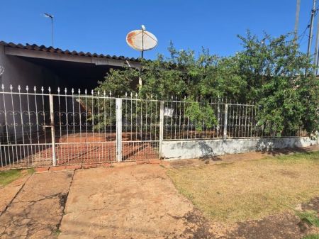 Casa-Térrea em Coophavila II