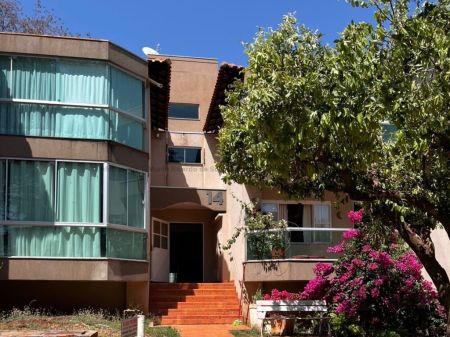 Apartamento em Carandá Bosque I