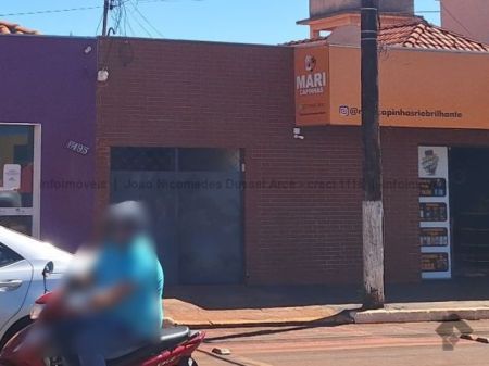 Casa Comercial em Centro