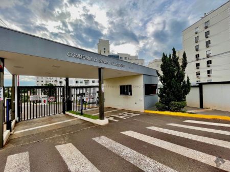 Apartamento em Monte Castelo
