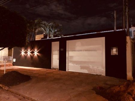 Casa-Térrea em Jardim São Bento