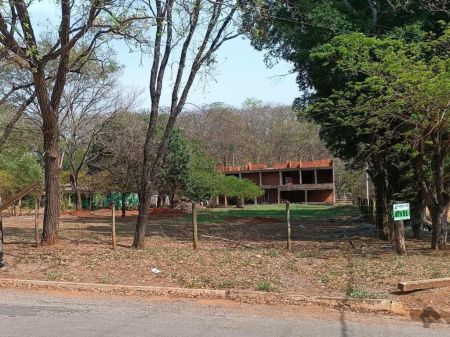Área em Vila Donária