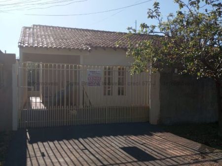 Casa-Térrea em Vila Nasser