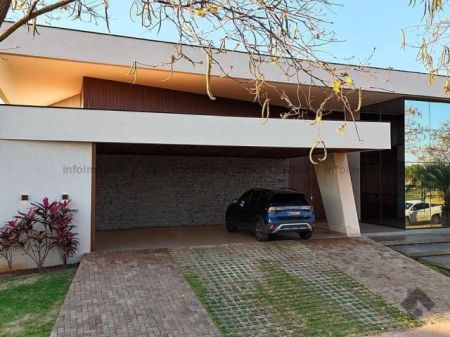 Casa-Térrea-Condomínio em Hectares Park & Resort