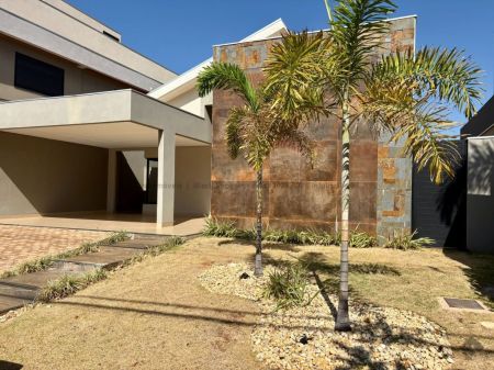 Casa-Térrea-Condomínio em Residencial Alphaville III