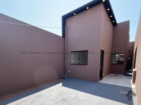 Casa-Térrea em Coronel Antonino