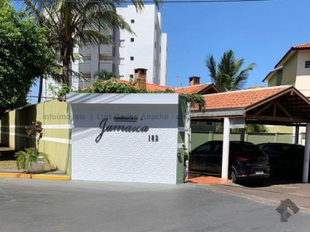 Apartamento em Coronel Antonino