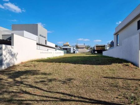 Terreno-Condomínio em Residencial Alphaville II