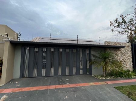 Casa-Térrea em Portal do Panamá