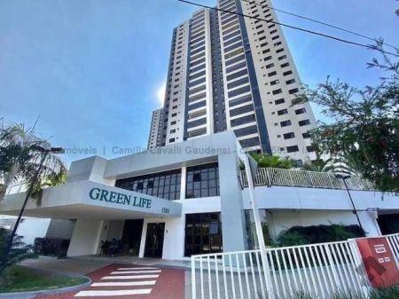 Apartamento em Carandá Bosque I