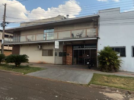 Casa Comercial em Monte Castelo