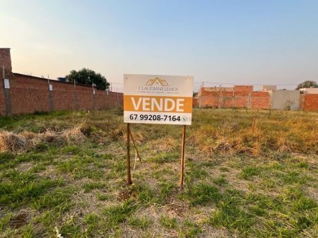 Terreno em Riviera Park