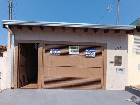Casa-Térrea em Rita Vieira