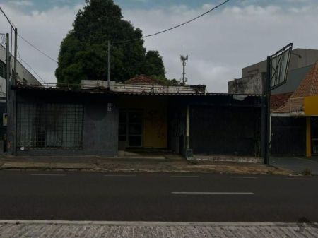 Casa Comercial em Vila Glória
