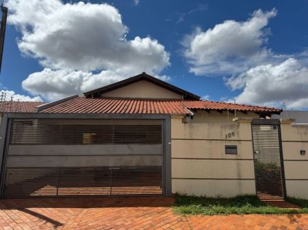 Casa-Térrea em Carandá Bosque II