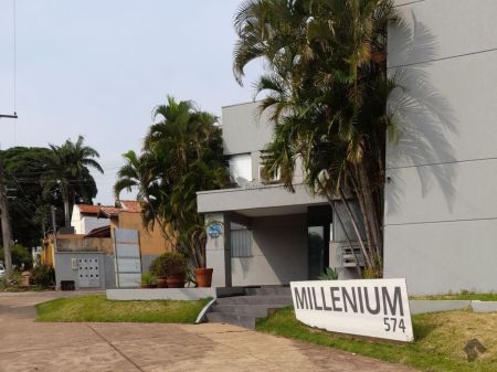 Sala / Salão / Loja em Itanhangá Park