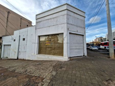 Sala / Salão / Loja em Centro