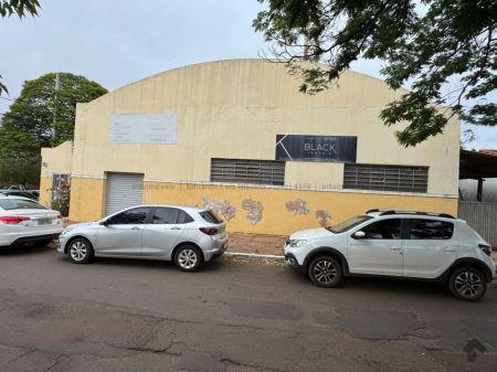 Sala / Salão / Loja em Vila Alba