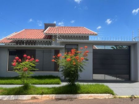 Casa-Térrea em Cidade Jardim