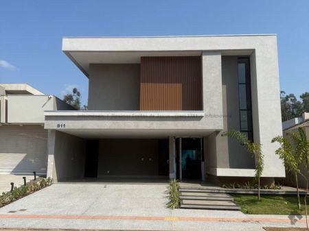 Sobrado-Condomínio em Pq. Residencial Damha III
