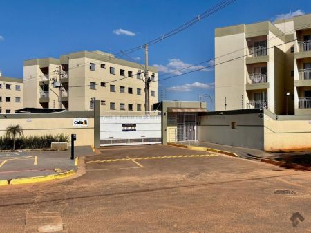 Apartamento em Loteamento Portobello