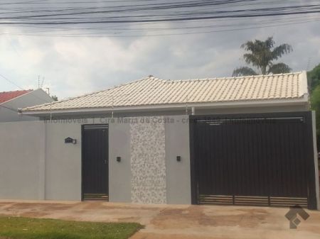 Casa-Térrea em Vila Nasser