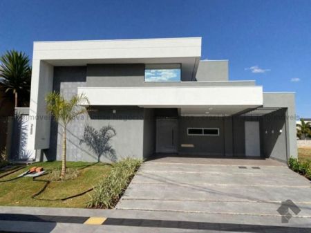 Casa-Térrea-Condomínio em Pq. Residencial Damha III