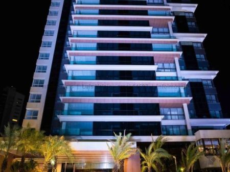 Apartamento em Royal Park