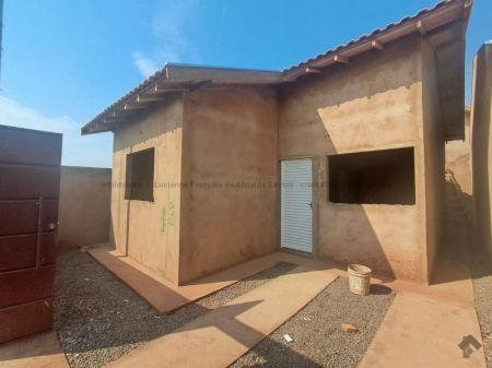 Casa-Térrea em Bela Laguna