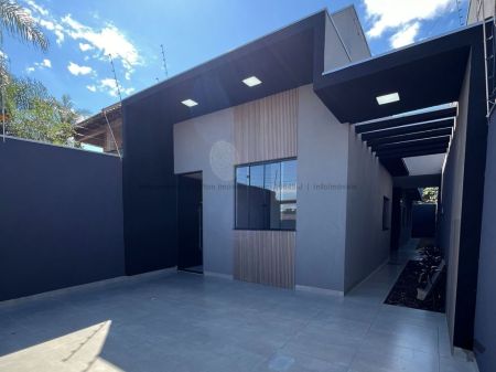 Casa-Térrea em Rita Vieira