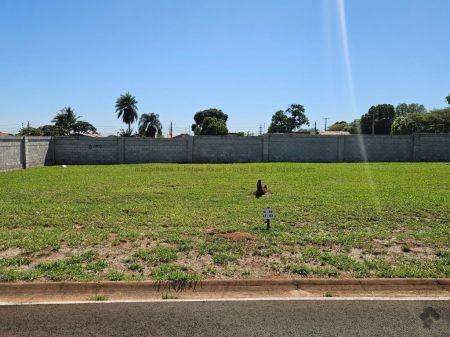 Terreno-Condomínio em Loteamento Reserva Santa Inês
