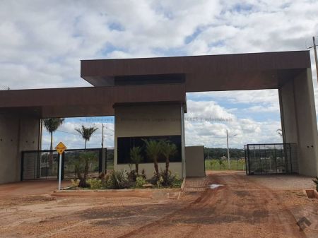 Terreno-Condomínio em Zona Rural