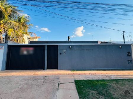 Casa-Térrea em Cidade Jardim
