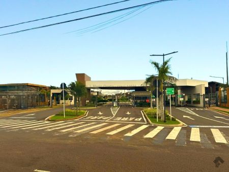Terreno-Condomínio em Residencial Alphaville II