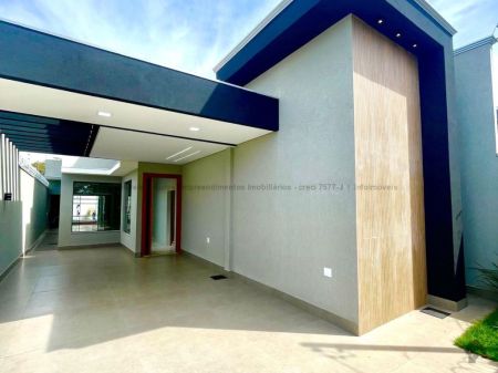 Casa-Térrea em Rita Vieira