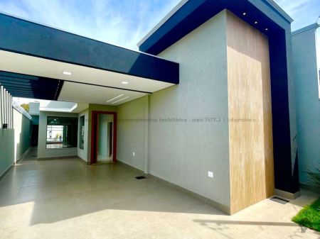 Casa-Térrea em Rita Vieira