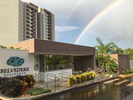 Apartamento em Seminário