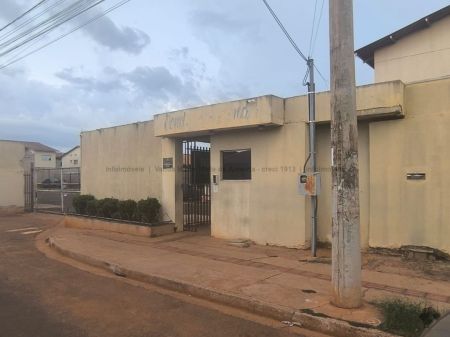 Apartamento em Jardim Carioca