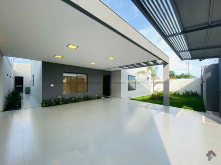 Casa-Térrea em Jardim Seminário
