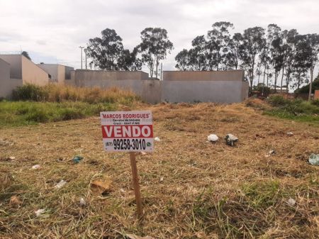 Terreno em Residencial Figueiras do Parque