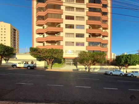 Apartamento em Centro