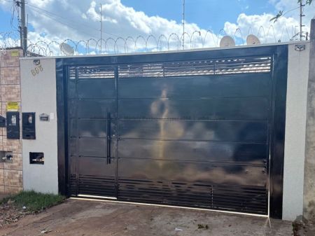Casa-Térrea em Nova Campo Grande