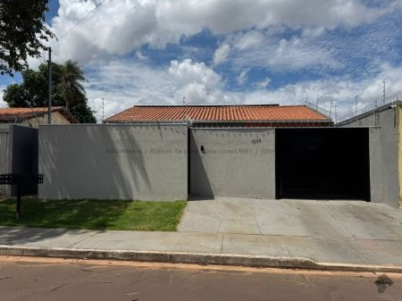 Casa-Térrea em Nova Lima