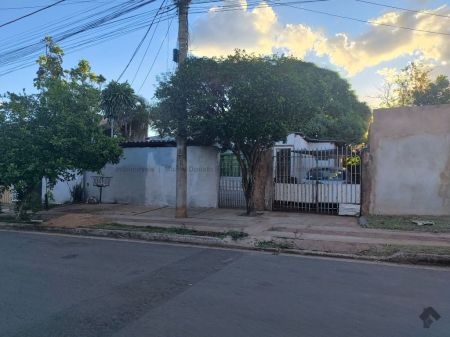 Terreno em Jardim Veraneio