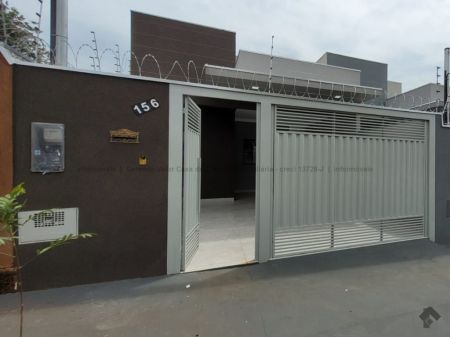 Casa-Térrea em Seminário