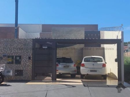 Casa-Térrea em Rita Vieira