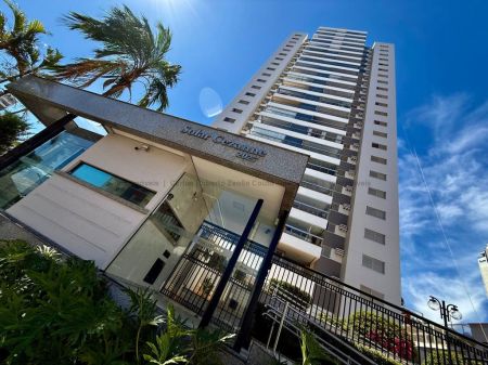 Apartamento em Jardim dos Estados